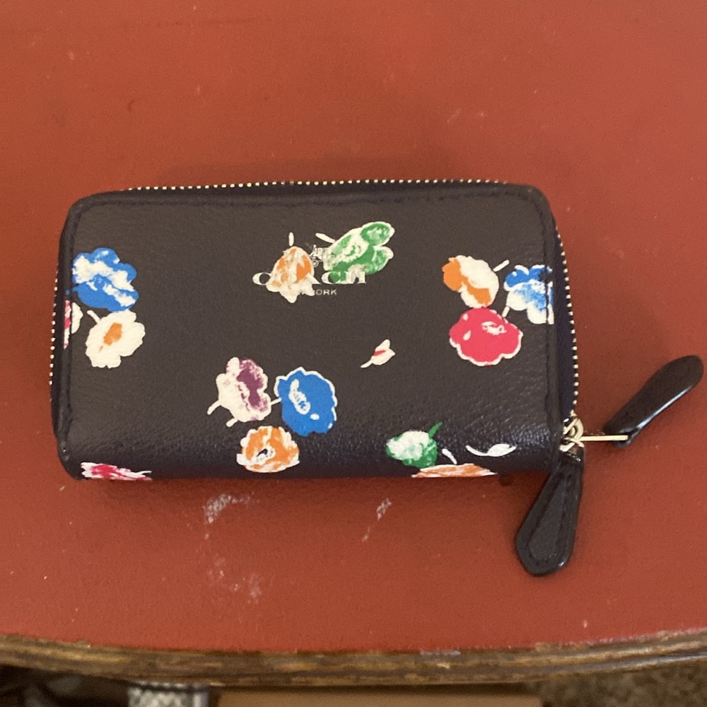 COACH floral bi-fold small wallet
